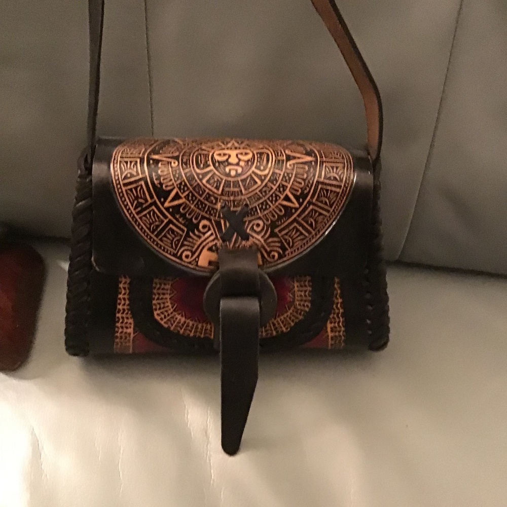 Shoulder bag /